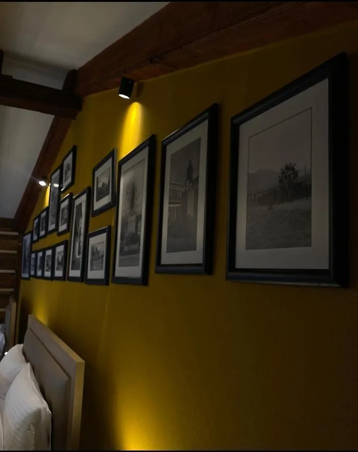 Pazari Vjeter Rooms Korce